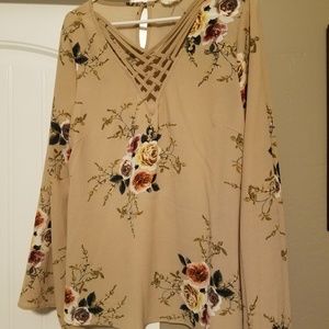 Bell sleeve floral blouse
